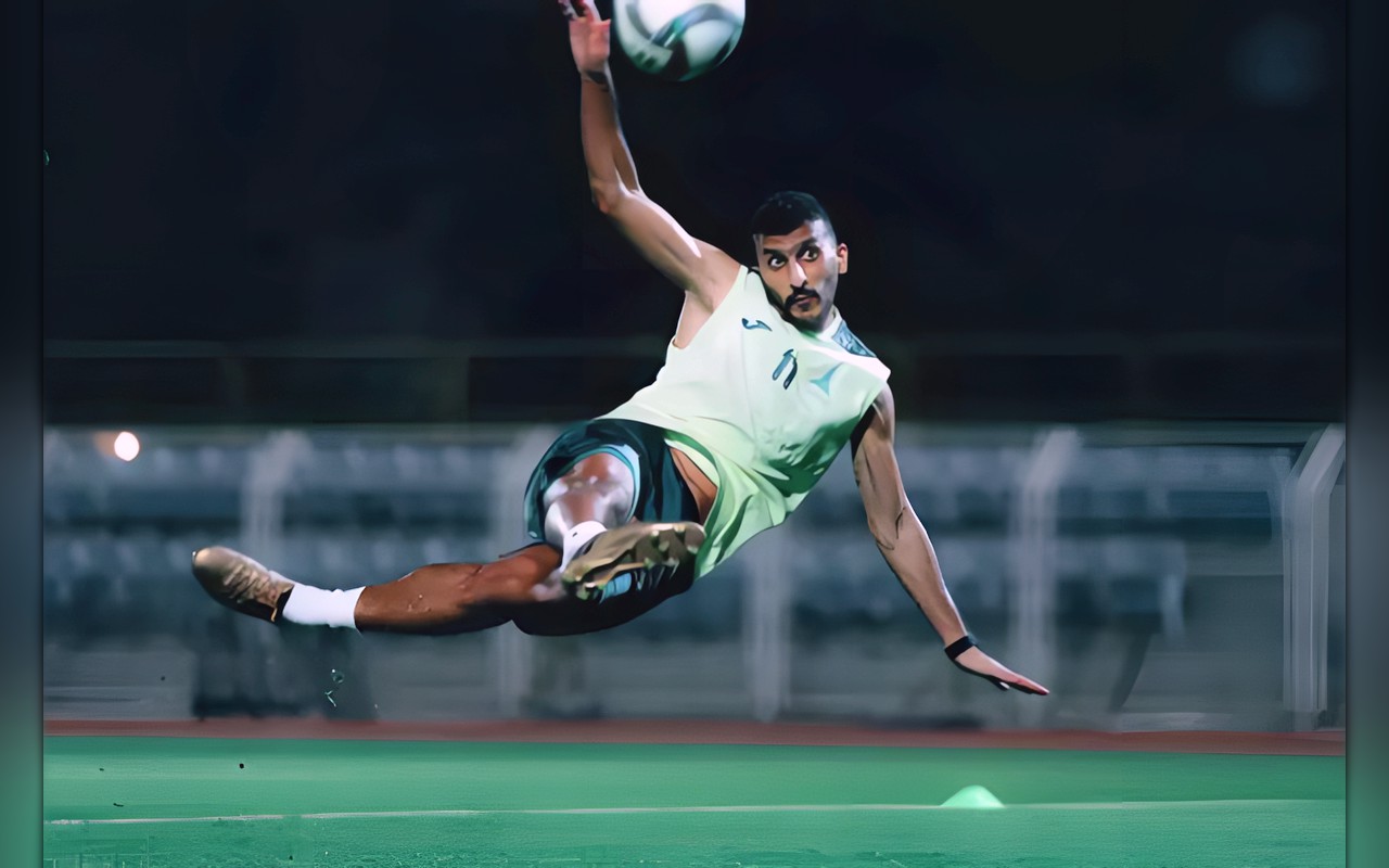 الأهلي لاقتناص فوزه الرابع توالياً من شباك الخليج المتحفز