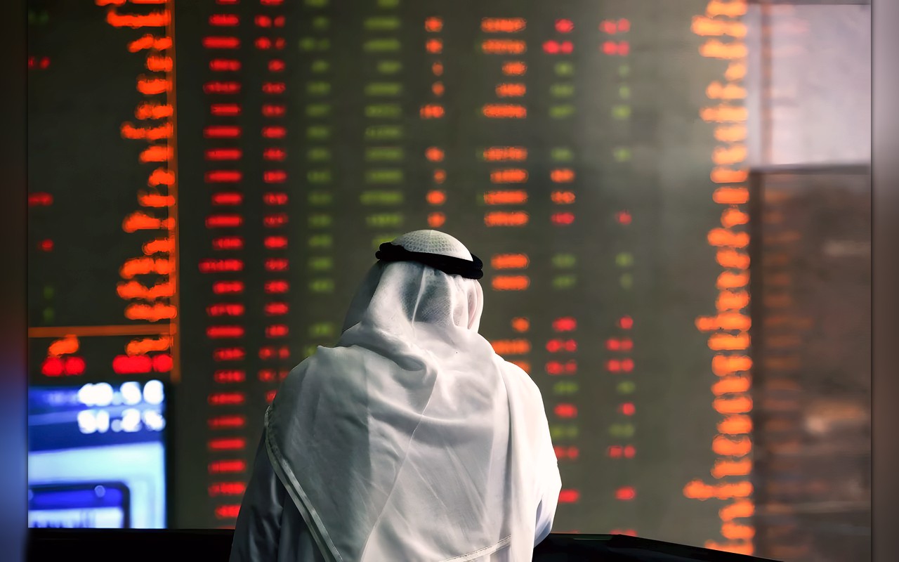 أسواق الخليج تتراجع مع تصاعد التوترات الإقليمية