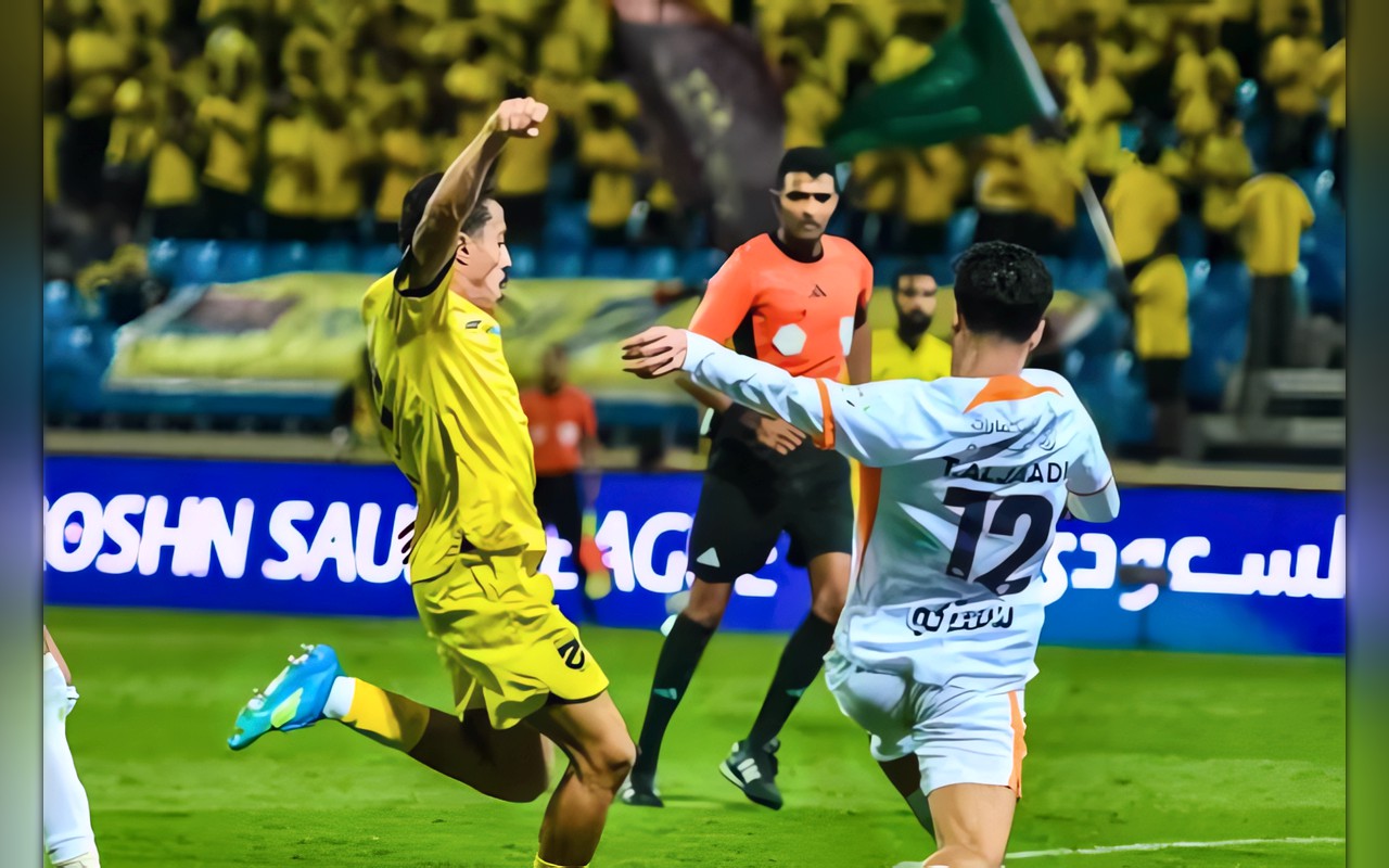 الدوري السعودي: التعادل يحسم مواجهة الحزم والفيحاء