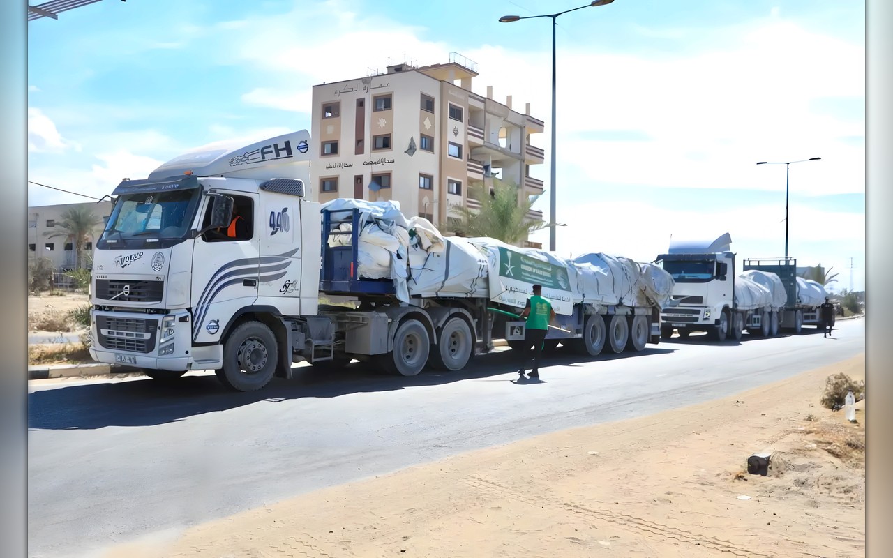 قافلة مساعدات إغاثية جديدة من السعودية تصل إلى غزة