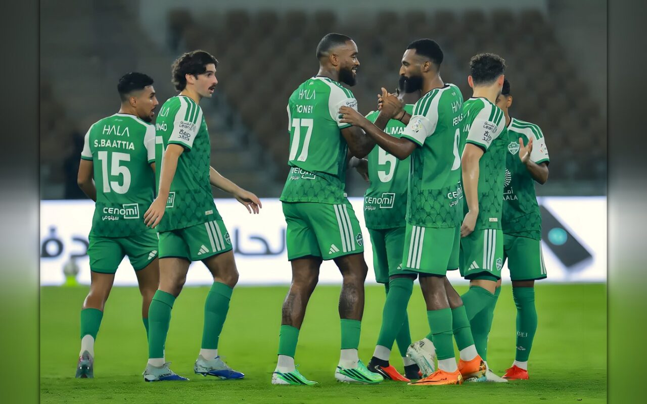 «الأهلي» يمطر شِباك «الخليج» برباعية