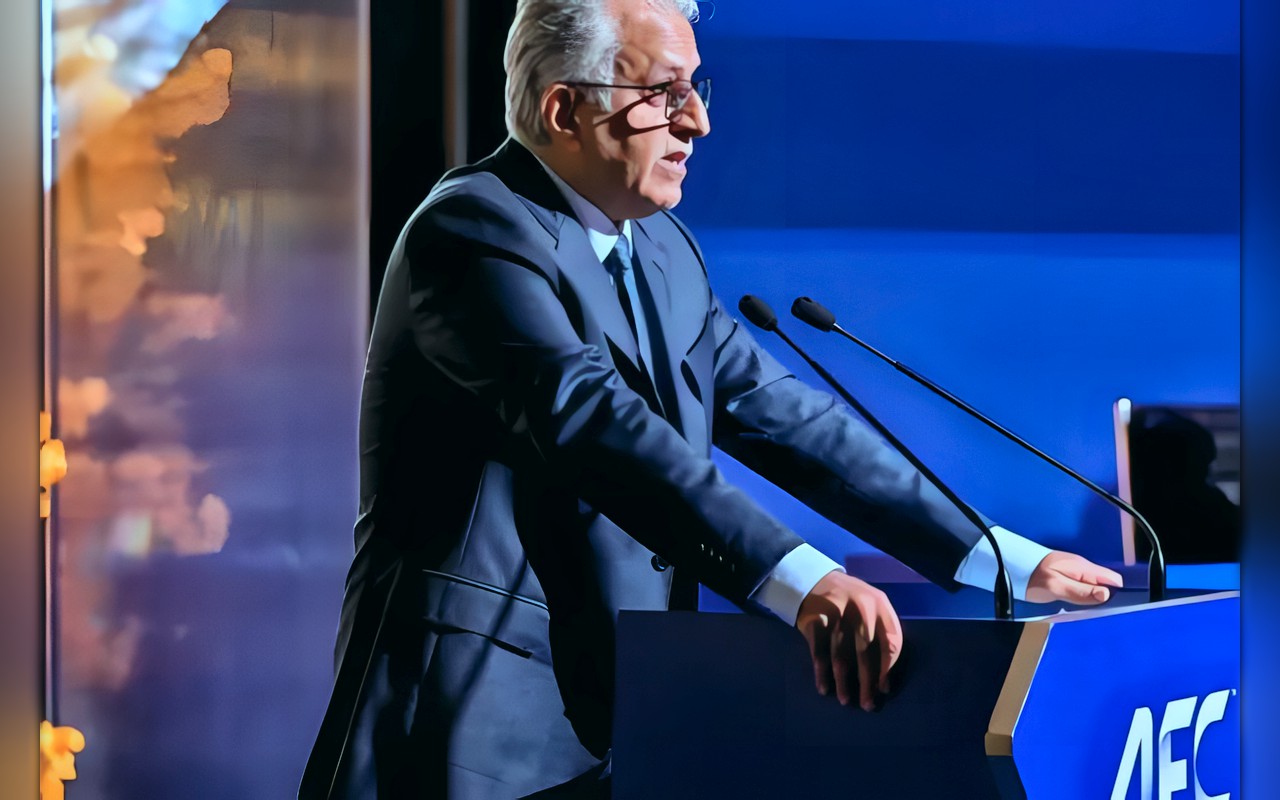 آسيا تحسم موقفها: نعم لـ«إنفانتينو»