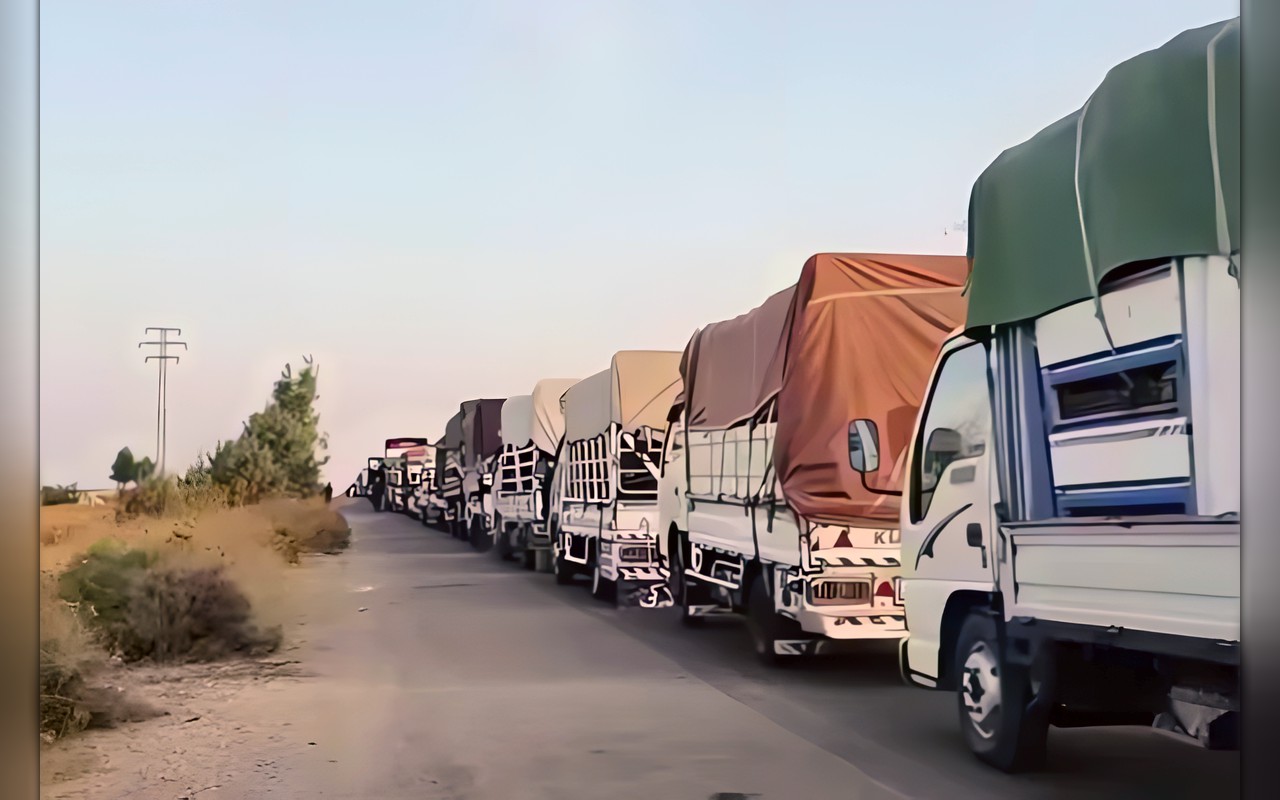 الحكومة السورية تتهم «مجموعات خارجة عن القانون» بقطع طريق «السويداء – دمشق» بشكل كامل