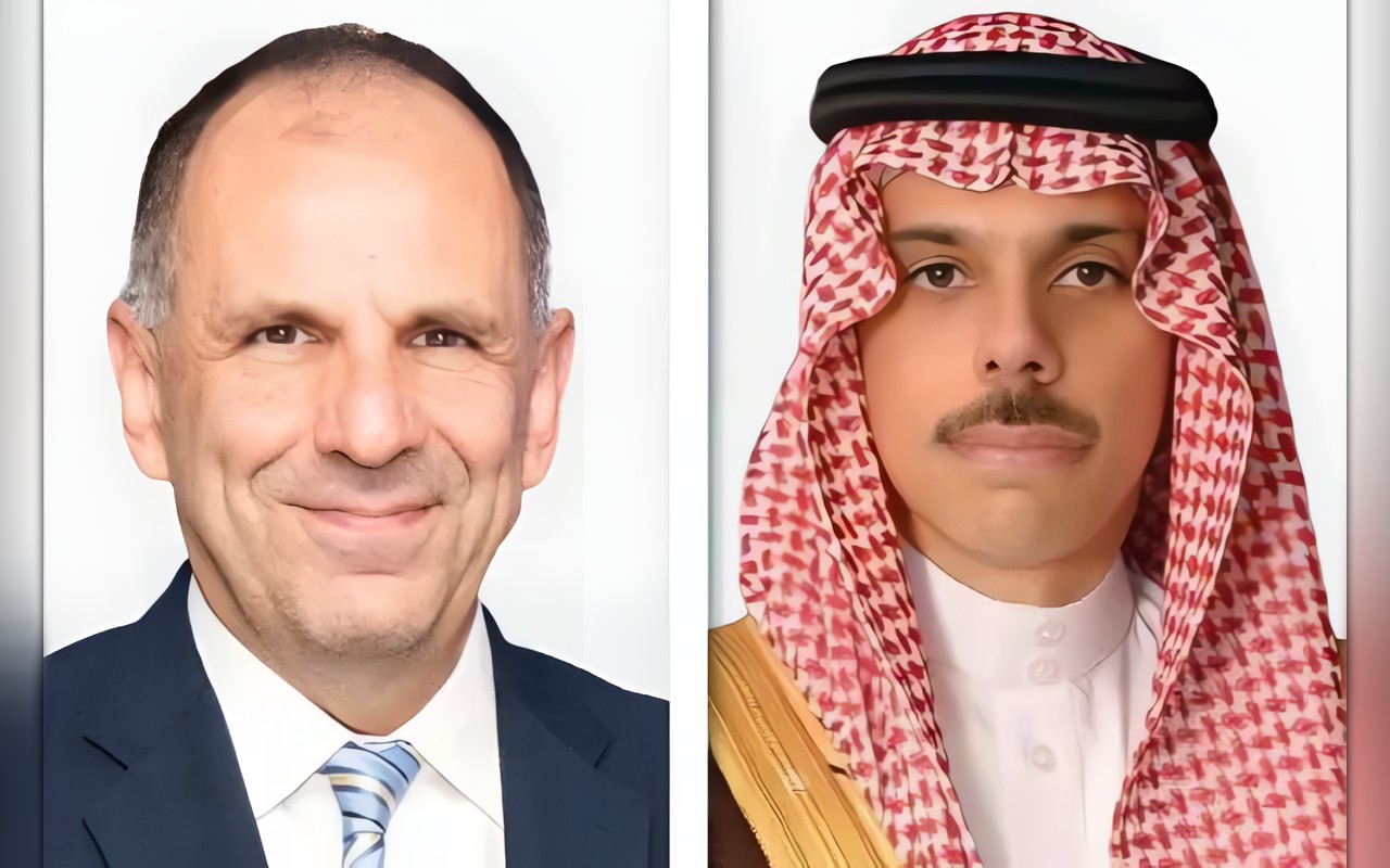وزيرا خارجية السعودية واليونان يبحثان تطورات المنطقة