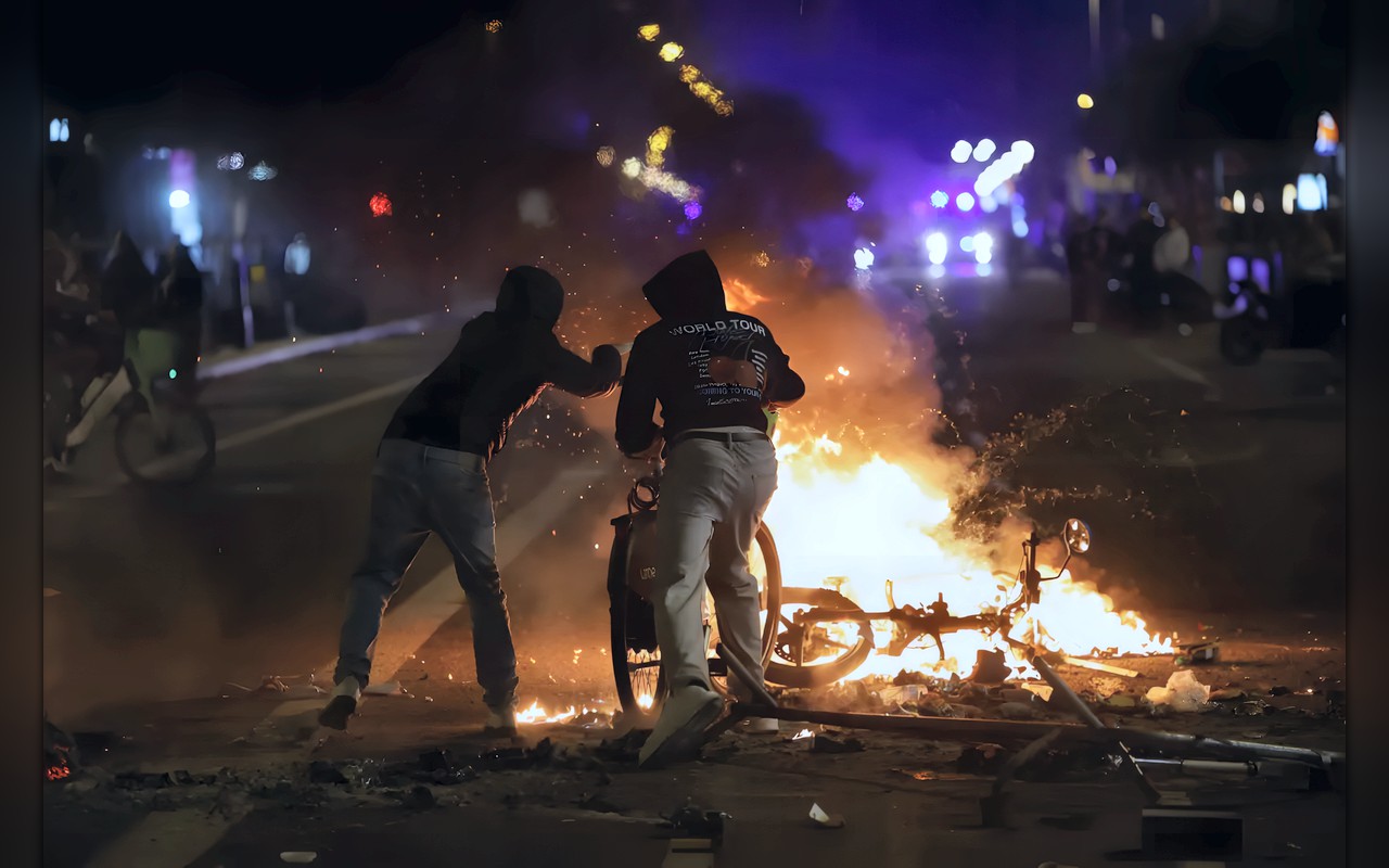 الشرطة الإسبانية توقف 128 شخصاً في برشلونة لارتكابهم عمليات «نهب»