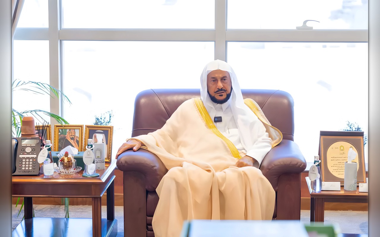 وزير الشؤون الإسلامية: على علماء الأمة الانتقال من الإدانة لمواقف شرعية جماعية حاسمة