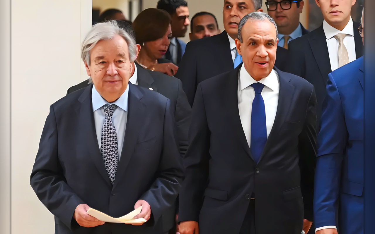 وزير الخارجية المصري: نُجري محادثات يومية مع الإيرانيين