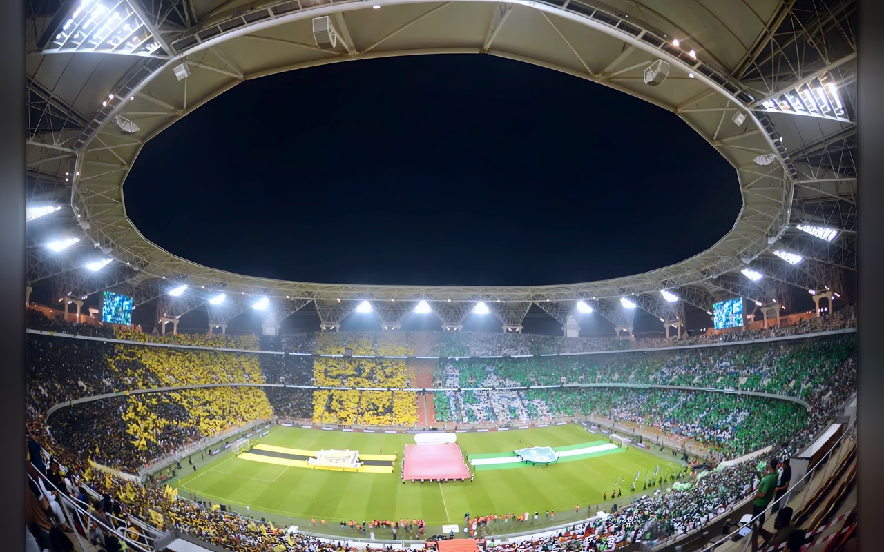 بدءاً من 15 نوفمبر… ربط التذكرة بهوية المشتري في الملاعب السعودية