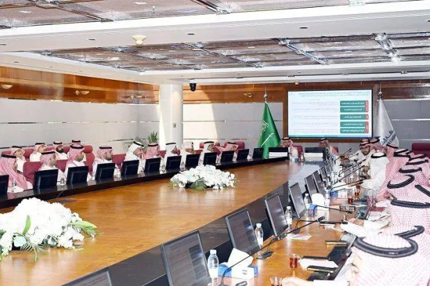 شراكة القطاعين العام والخاص ترصد 20 تحدياً لتطوير البيئة التجارية في السعودية