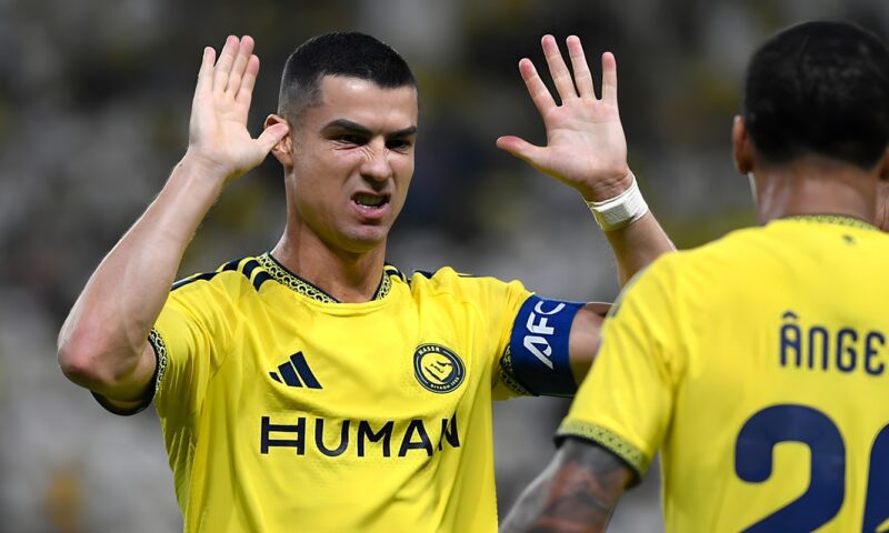 رونالدو وأنجيلو يقودان النصر إلى الفوز على نيفتشي