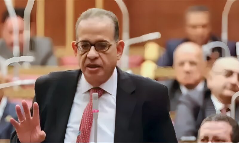 طارق عبد العزيز رئيسا للهيئة البرلمانية لحزب الوفد بمجلس الشيوخ