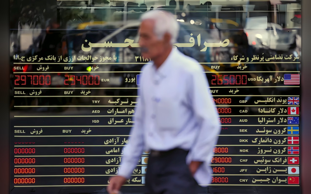 طهران تتمسك بشروط إنهاء الحرب وسط تحركات لاحتواء التصعيد