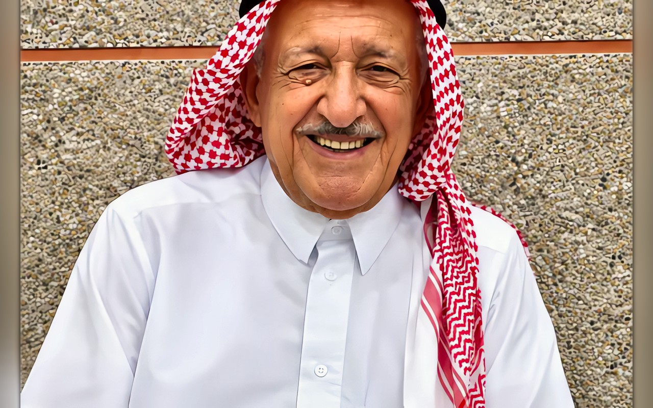 محمد العلي… قرنٌ من الأسئلة وشاعر لم يتقاعد عن التنوير