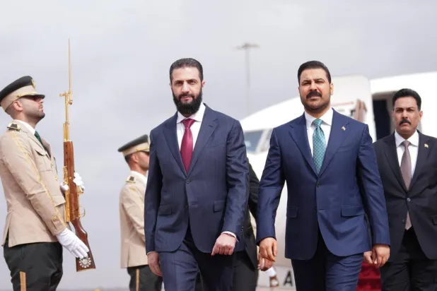 الشرع يدعم العراق لحصر السلاح وبناء جيش قوي