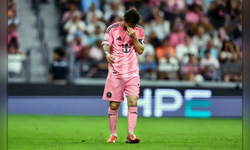 ميسي ورفاقه يتعثرون في سباق التأهل إلى كأس أبطال الكونكاكاف