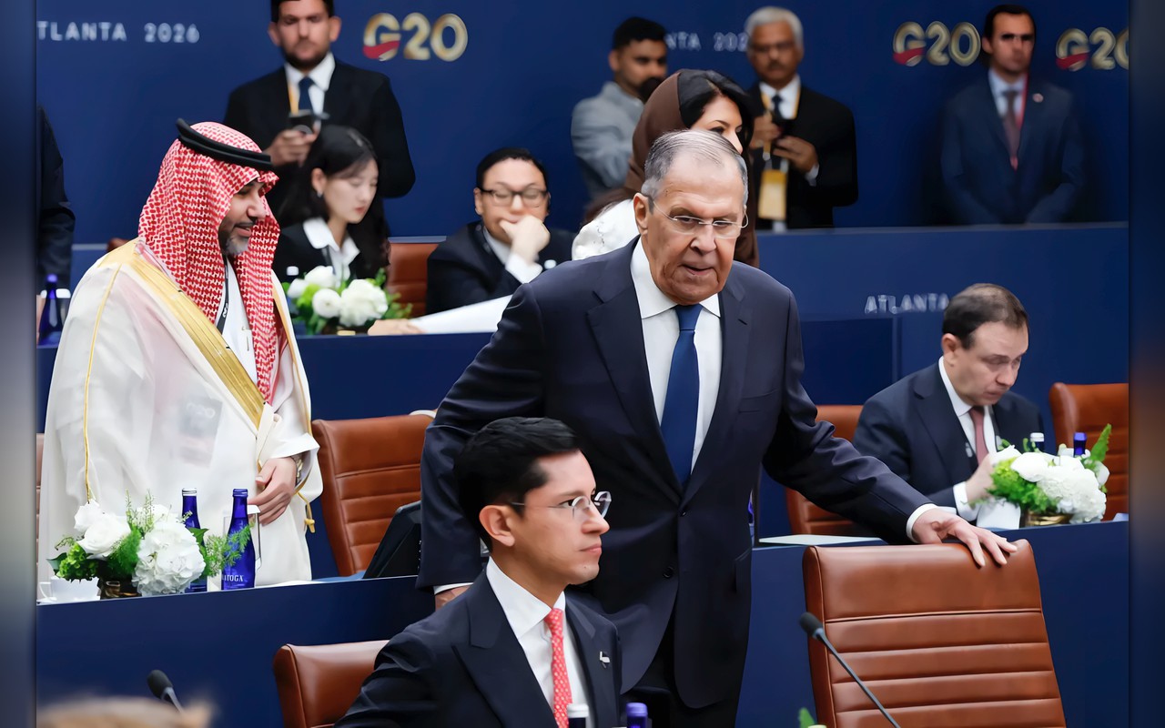 لافروف أجرى محادثات «مُرضية» مع روبيو