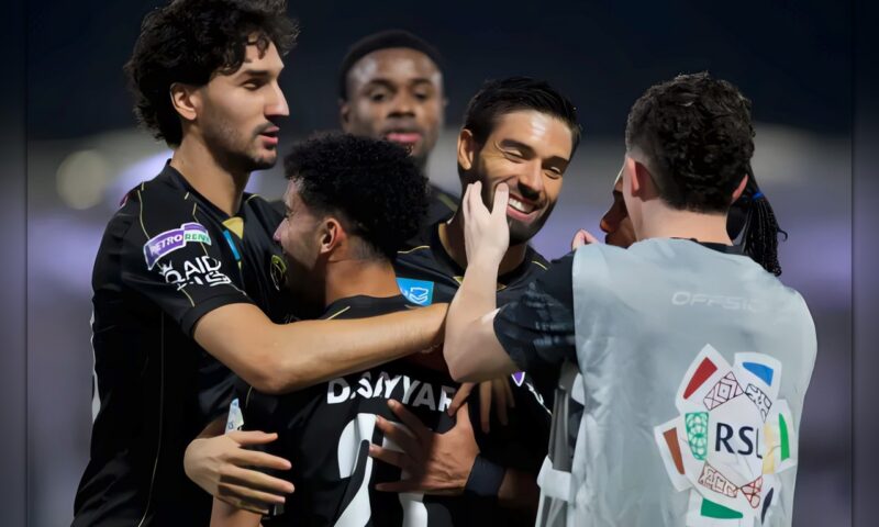 رئيس الشباب بعد سداسية الأهلي: «حالياً ما عندنا جيران!»
