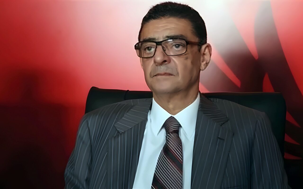 رسالة مؤثرة من الأهلي إلى محمود طاهر رئيس النادي السابق