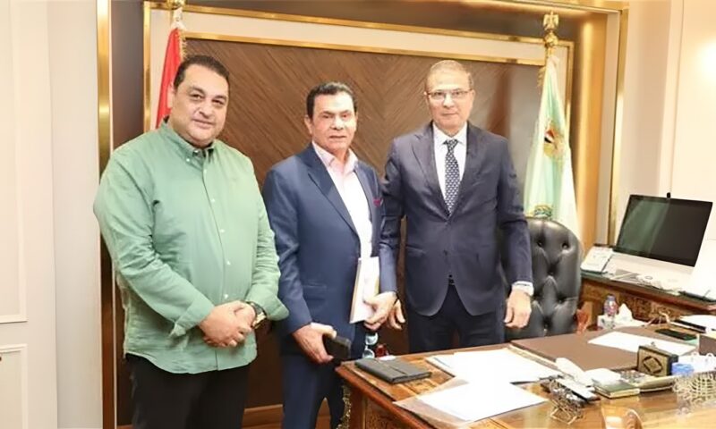 وزير الزراعة يلتقي أعضاء مجلسي النواب والشيوخ لبحث طلبات المواطنين ومشاكل المزارعين