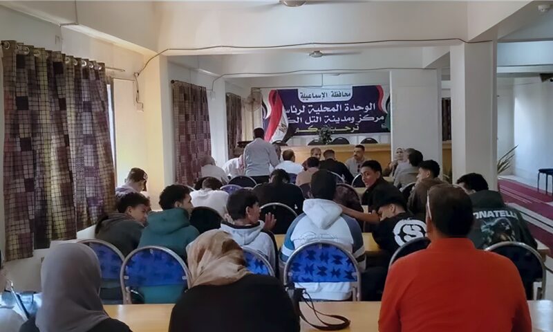 إقبال من شباب الإسماعيلية على اختبارات القبول للعمل بمشروع الصوب الزراعية