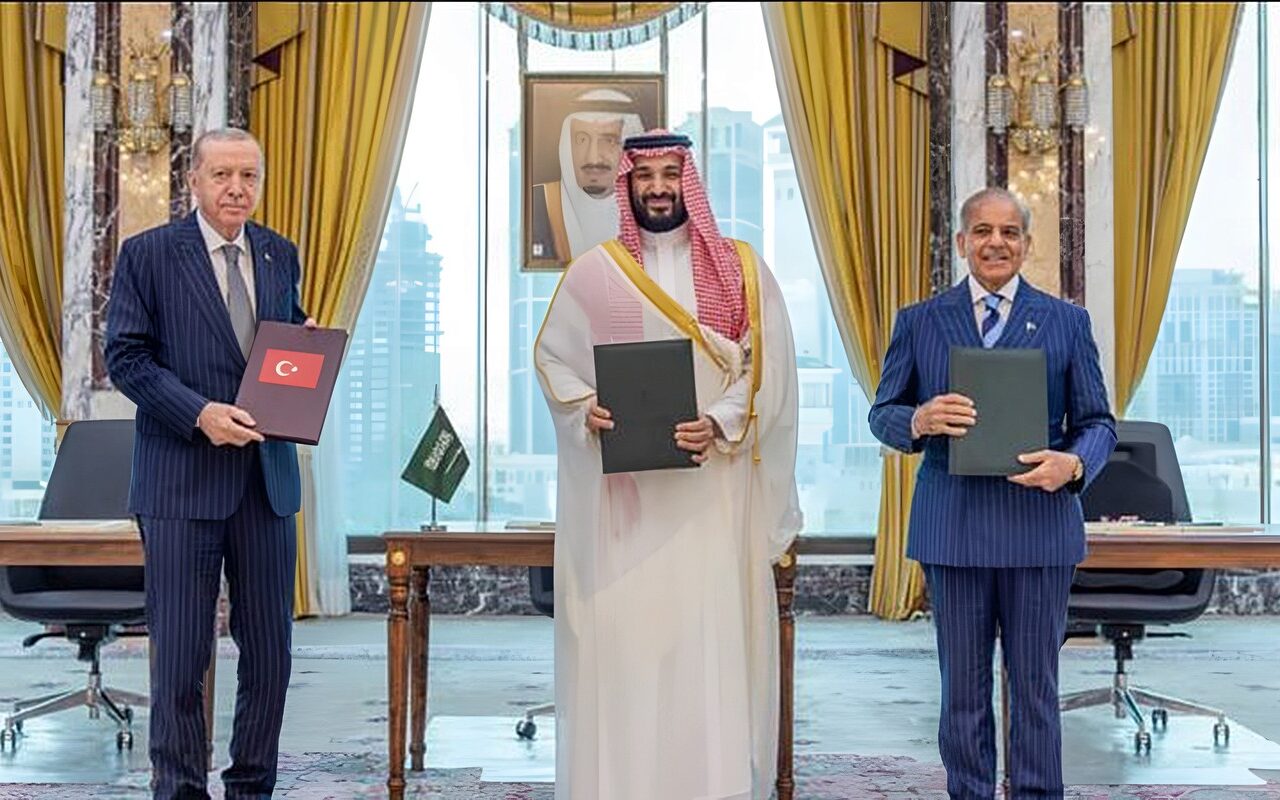 في إطار حلف مكة، وزير الدفاع السعودي يعلن تفعيل الردع الجماعي ضد الاعتداءات على المملكة