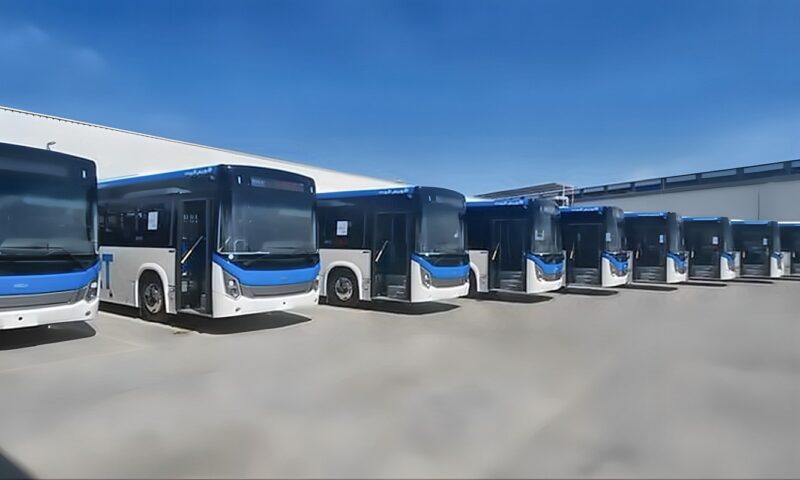 الدفعة الثانية من أتوبيسات BRT تصل الطريق الدائري استعدادًا للتشغيل