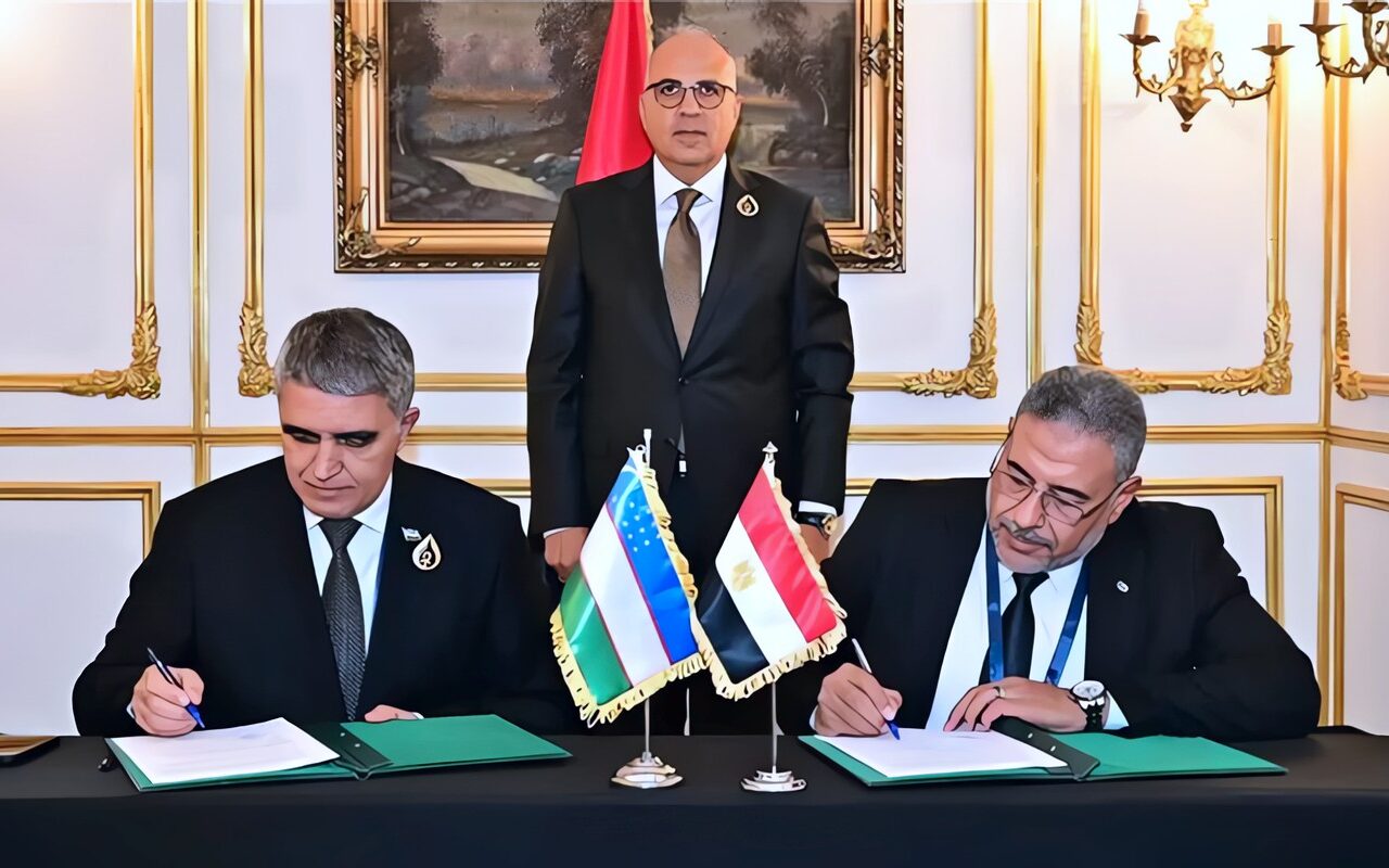 سويلم يبحث مع وزير الموارد المائية الأوزبكي تعزيز التعاون في إدارة المياه وتحديث نظم الري والصرف