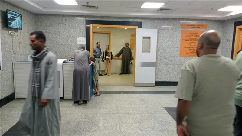 محافظ سوهاج يوجه بتسهيل إجراءات دفن ضحايا حادث الزفة وتقديم الدعم العاجل لأسرهم