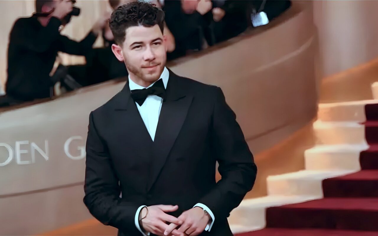 نيك جوناس يكشف دور بوب إيجر في لم شمل فرقة Jonas Brothers بعد انفصال 6 سنوات