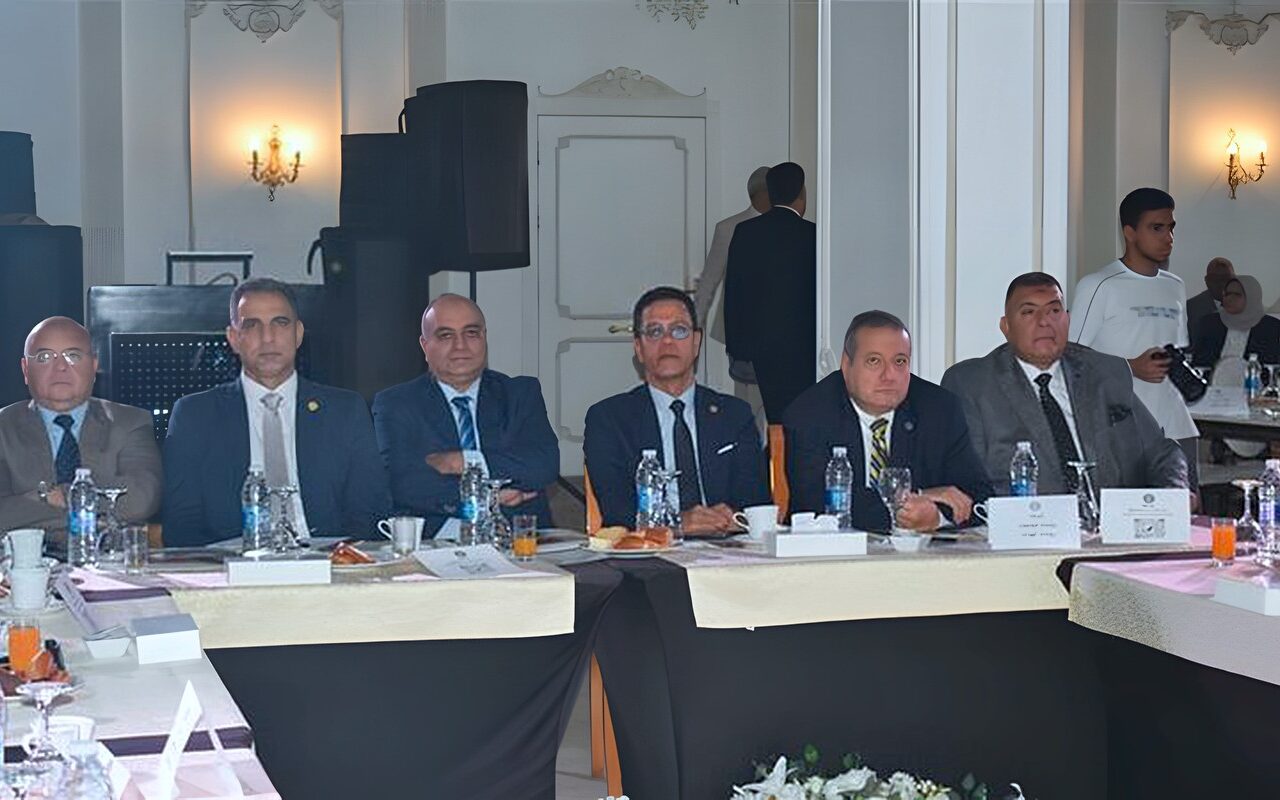 رئيس جامعة بنها: ربط الاعتمادات المالية بمستهدفات الأداء يسهم في ترشيد الإنفاق العام