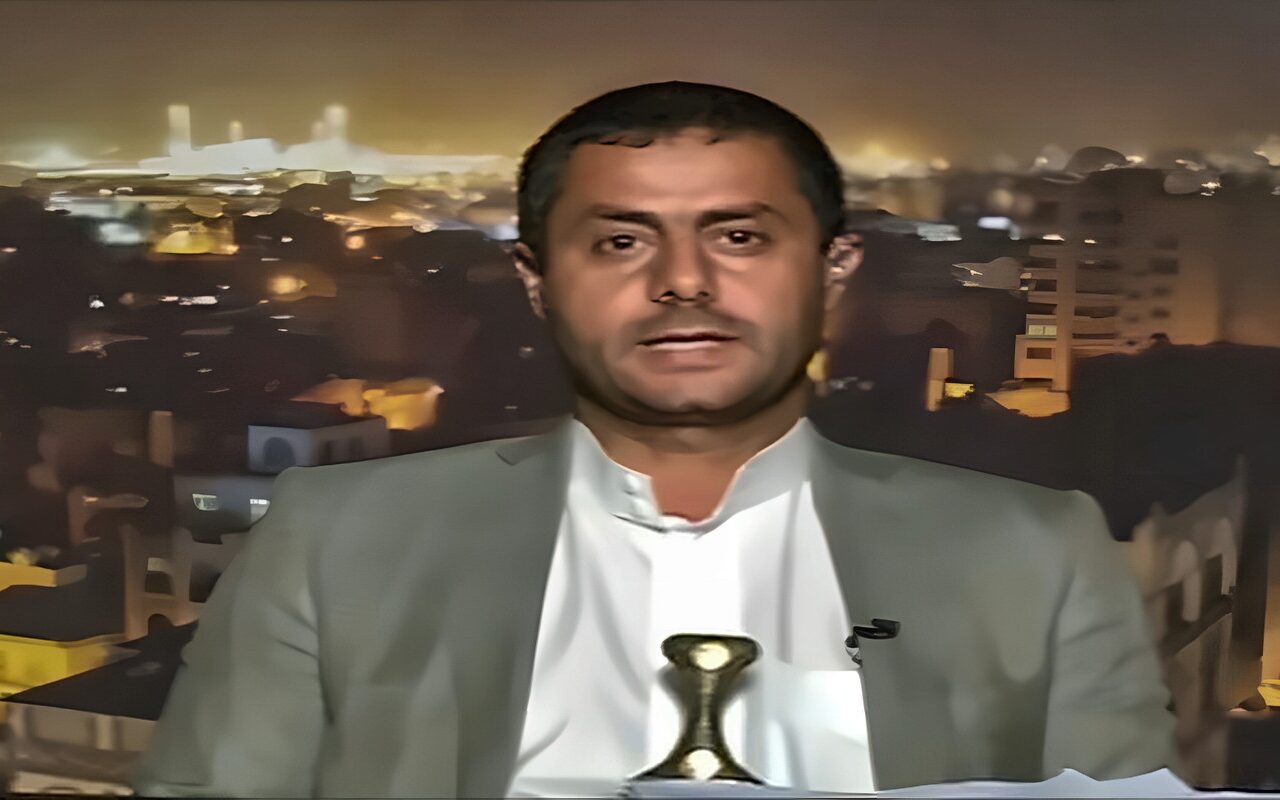محمد البخيتي: نقف وراء الهجوم على مطار الملك خالد والهدف إجبار السعودية على قبول سلام شامل ودائم