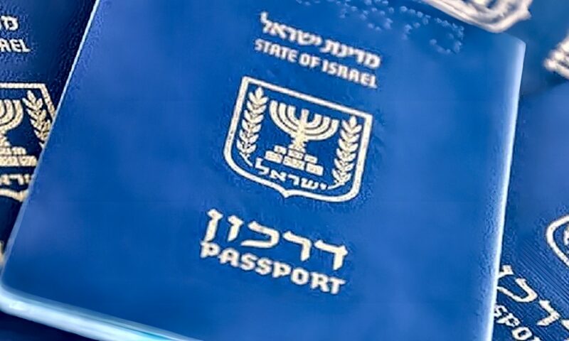 بعد حادثة “فلاي دبي”.. واشنطن تراجع إعفاء الإسرائيليين من التأشيرة الأمريكية
