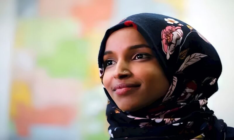 إلهان عمر تتحدى إدارة ترامب: لن أتراجع عن حملتي الانتخابية رغم محاولات الترهيب