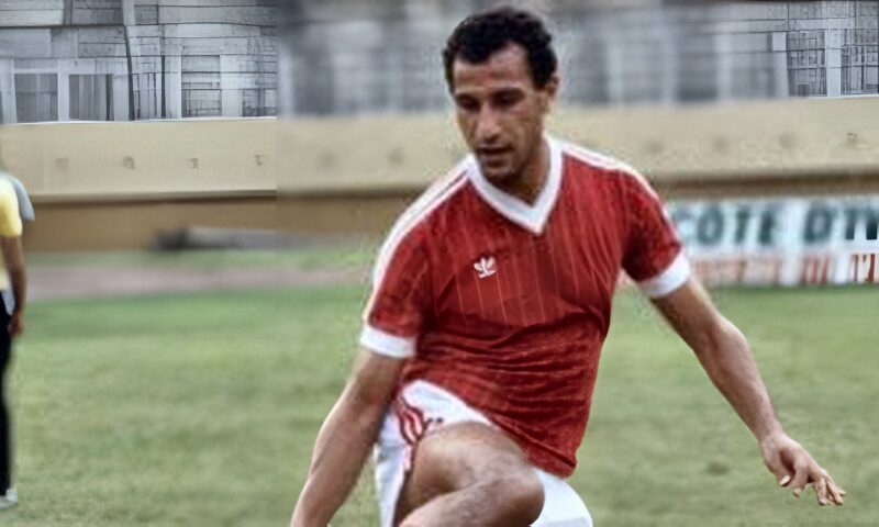 زي النهاردة.. محمود الخطيب يظهر بقميص الأهلي لأول مرة ويسجل أمام البلاستيك
