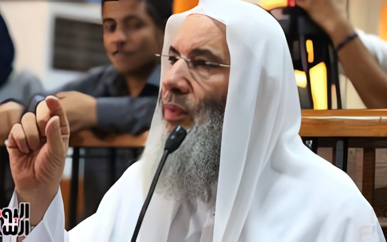 خروج الداعية محمد حسان من المستشفى بعد تركيب دعامات..وشقيقه:دعواتكم بالشفاء