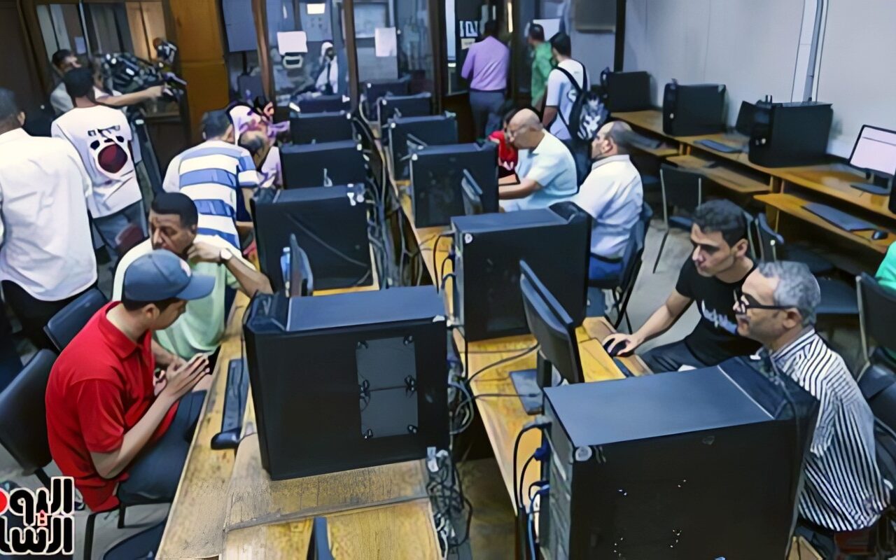 كيفية استخراج شهادة بيان درجات رسمى من الجامعة.. تفاصيل