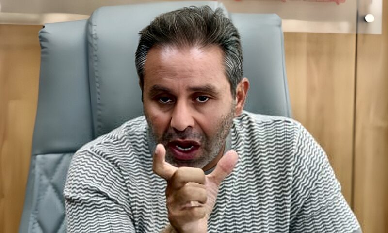حازم إمام يرد على شائعات أزمة حسام غالي: “دي حلاوة الكورة.. وهما حبايبي الإثنين”