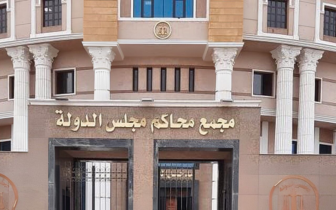 المفوضين توصى بإلغاء حظر عمل المصريات بالخارج فى المطاعم والكافيهات والمنازل