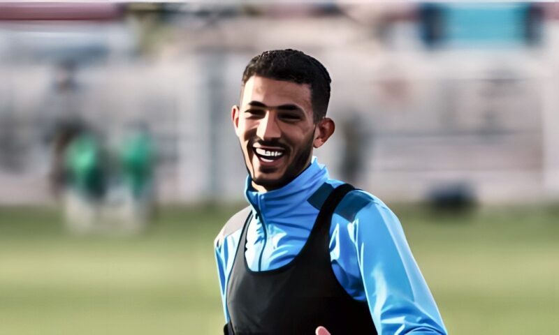 تحذيرات فى الزمالك لـ أحمد فتوح بعد واقعة الرد على الجماهير أمام بترول أسيوط