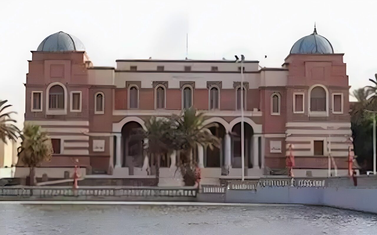 اقتحام مصرف ليبيا المركزي في طرابلس