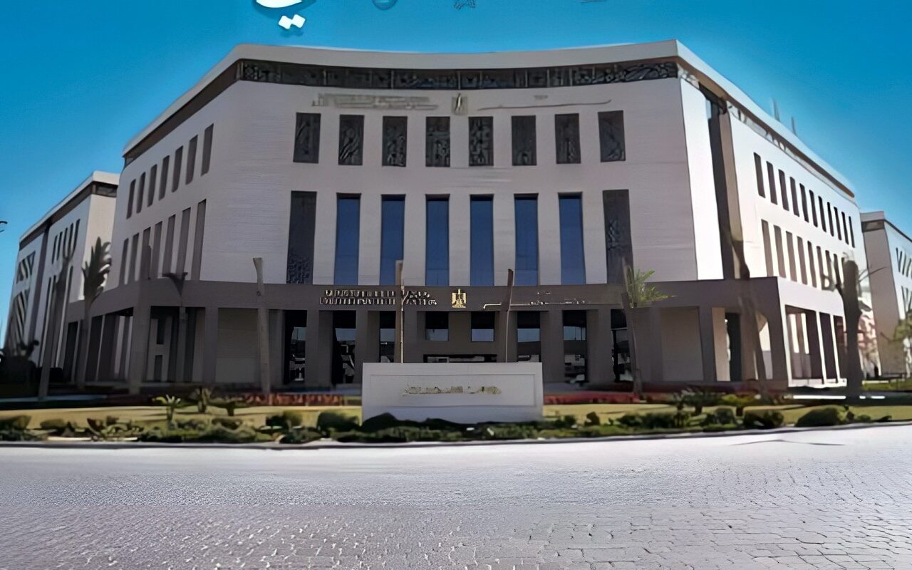 التعليم تنفى دفع 25 ألف جنيه مقابل أداء امتحان مواد الهوية بالمدارس الدولية