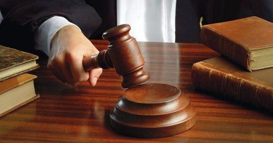 غرامة 50 جنيهًا.. عقوبات إتلاف الممتلكات وإلقاء المخلفات