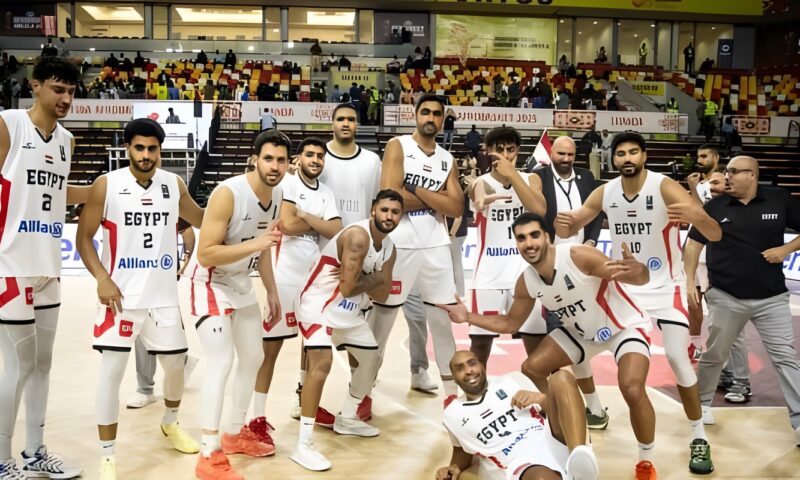 انتهاء أزمة مستحقات سلة الزمالك مؤقتا بعد إقناع اللاعبين بخوض مباراة أصحاب الجياد