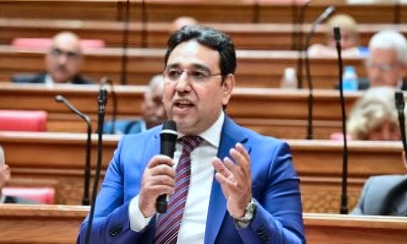 النواب يشكّل لجنة فرعية برئاسة أيمن محسب لمتابعة تنفيذ قرارات اللجنة الاقتصادية