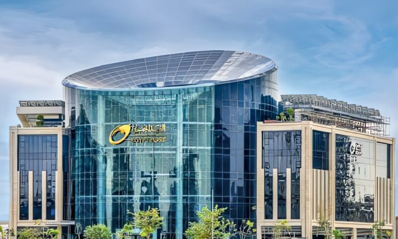 البريد يطرق أبواب المستقبل.. 500 فرع ذكي و200 سيارة متنقلة بخطة 2026/2027