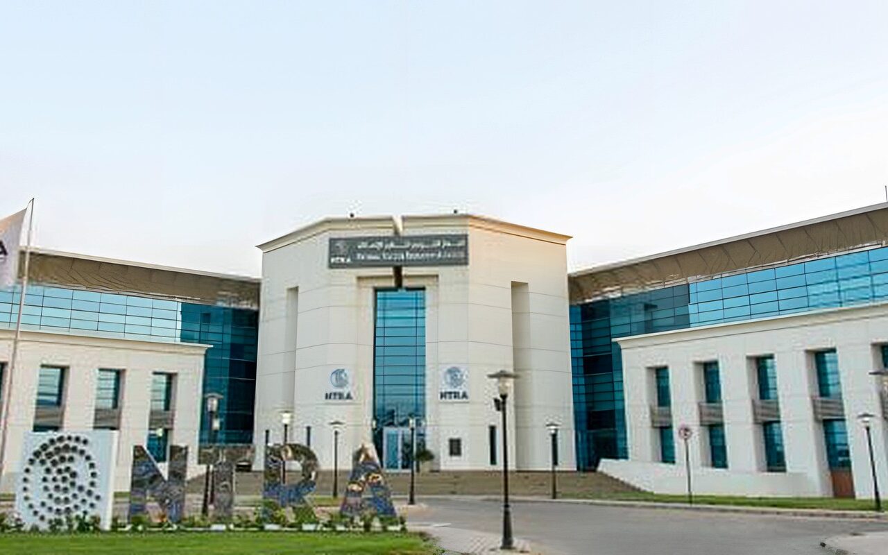 القانون يحدد عقوبة استخدام أجهزة تشفير خدمات الاتصالات بدون تصريح.. تفاصيل