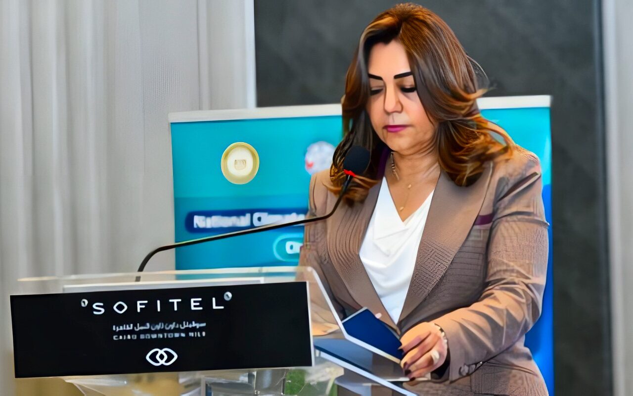 لجنة برئاسة منال عوض لمتابعة تنفيذ توصيات منتدى مصر 2026 فى ملفات التنمية المحلية