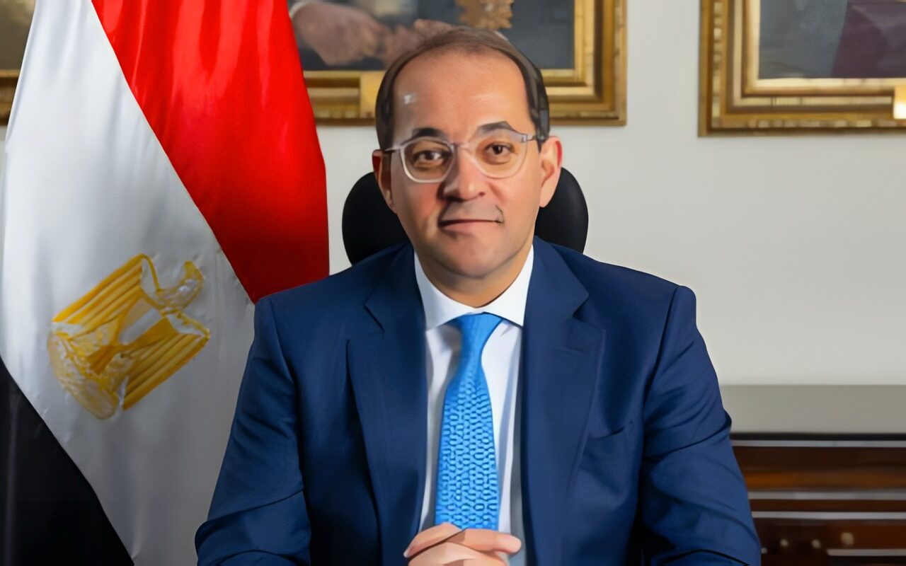 وزير المالية أمام فخامة الرئيس: قيمة مبلغ الدعم تصل إلى حوالي تريليون جنيه