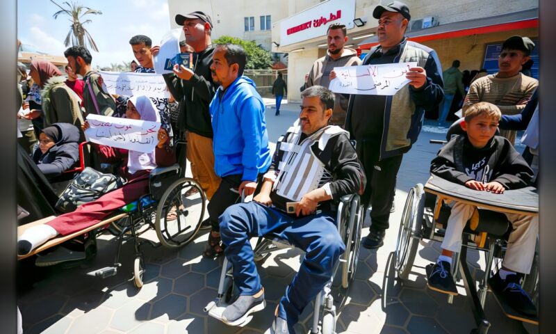 3056 مريضا يغادرون غزة للعلاج فقط من أصل 21 ألف يموت بعضهم يوميا