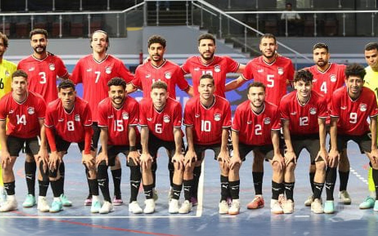 منتخب مصر للصالات بالقميص الأحمر فى مباريات دور المجموعات بأمم أفريقيا